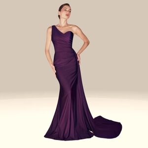 One shoulder Shannon gown